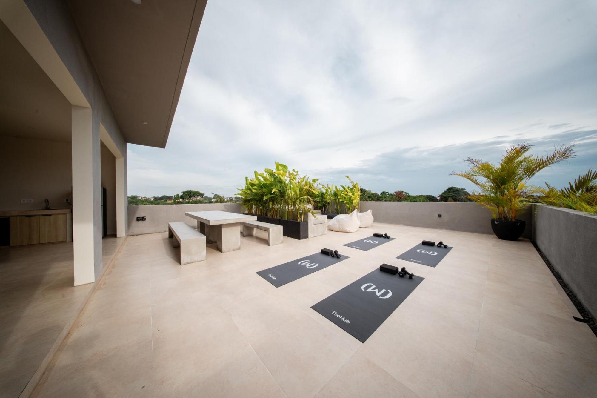 Thehub Pererenan Coworking, Pool And Rooftop Canggu  Exterior photo