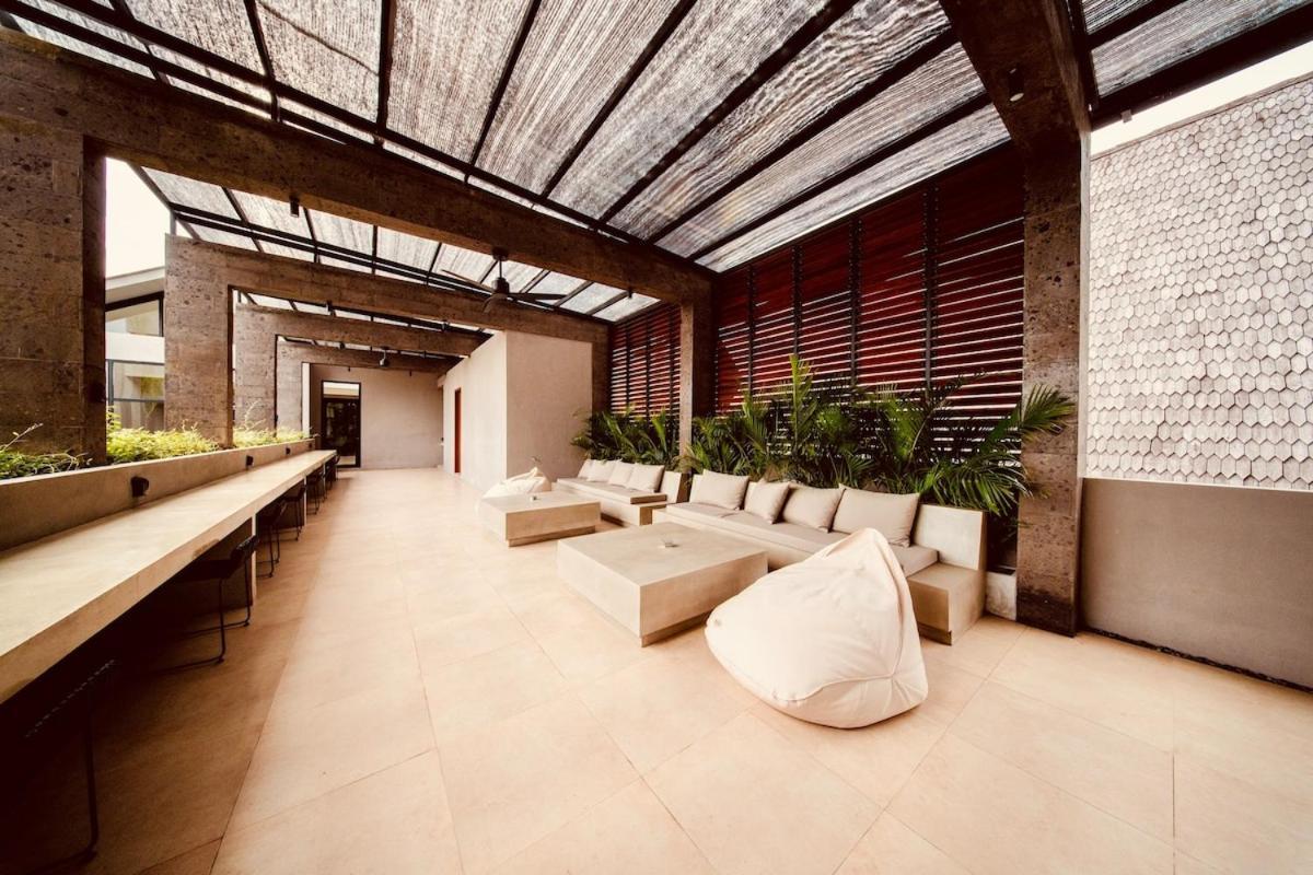 Thehub Pererenan Coworking, Pool And Rooftop Canggu  Exterior photo