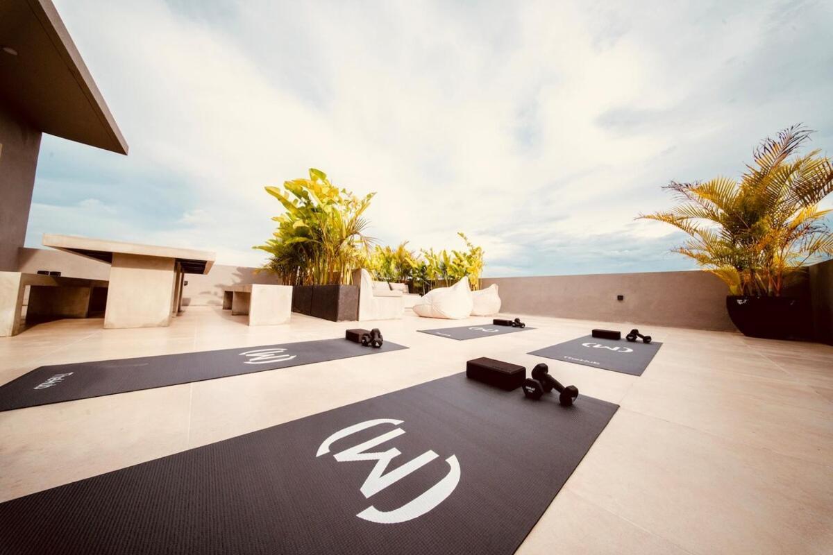 Thehub Pererenan Coworking, Pool And Rooftop Canggu  Exterior photo