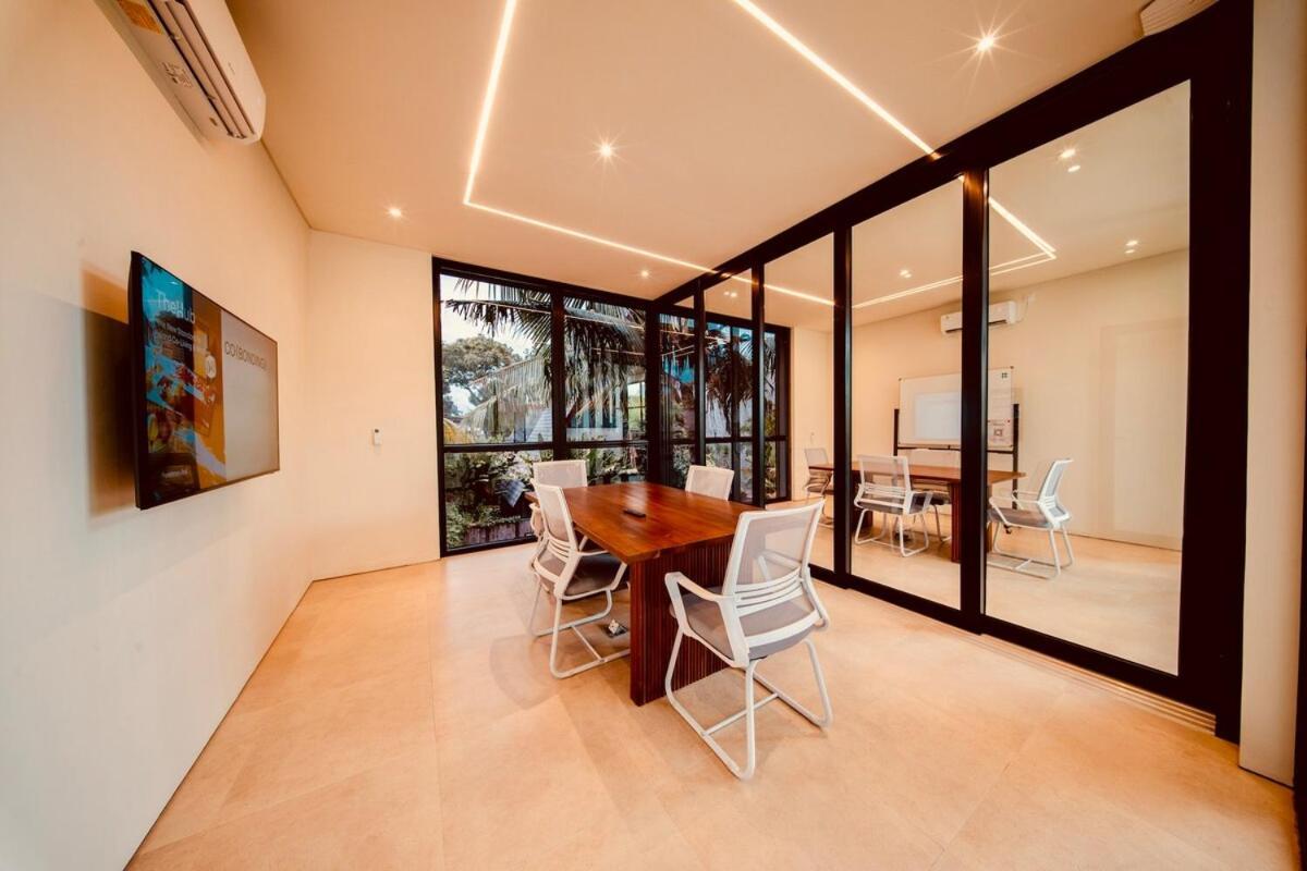 Thehub Pererenan Coworking, Pool And Rooftop Canggu  Exterior photo
